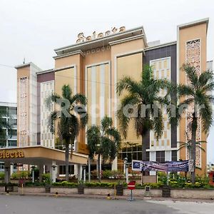 Selecta Hotel Medan Petisah R Signature Mitra Reddoorz
